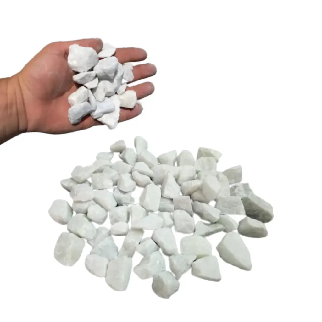 White Stone Deco: Elegancia Natural para Decorar Interiores y Exteriores